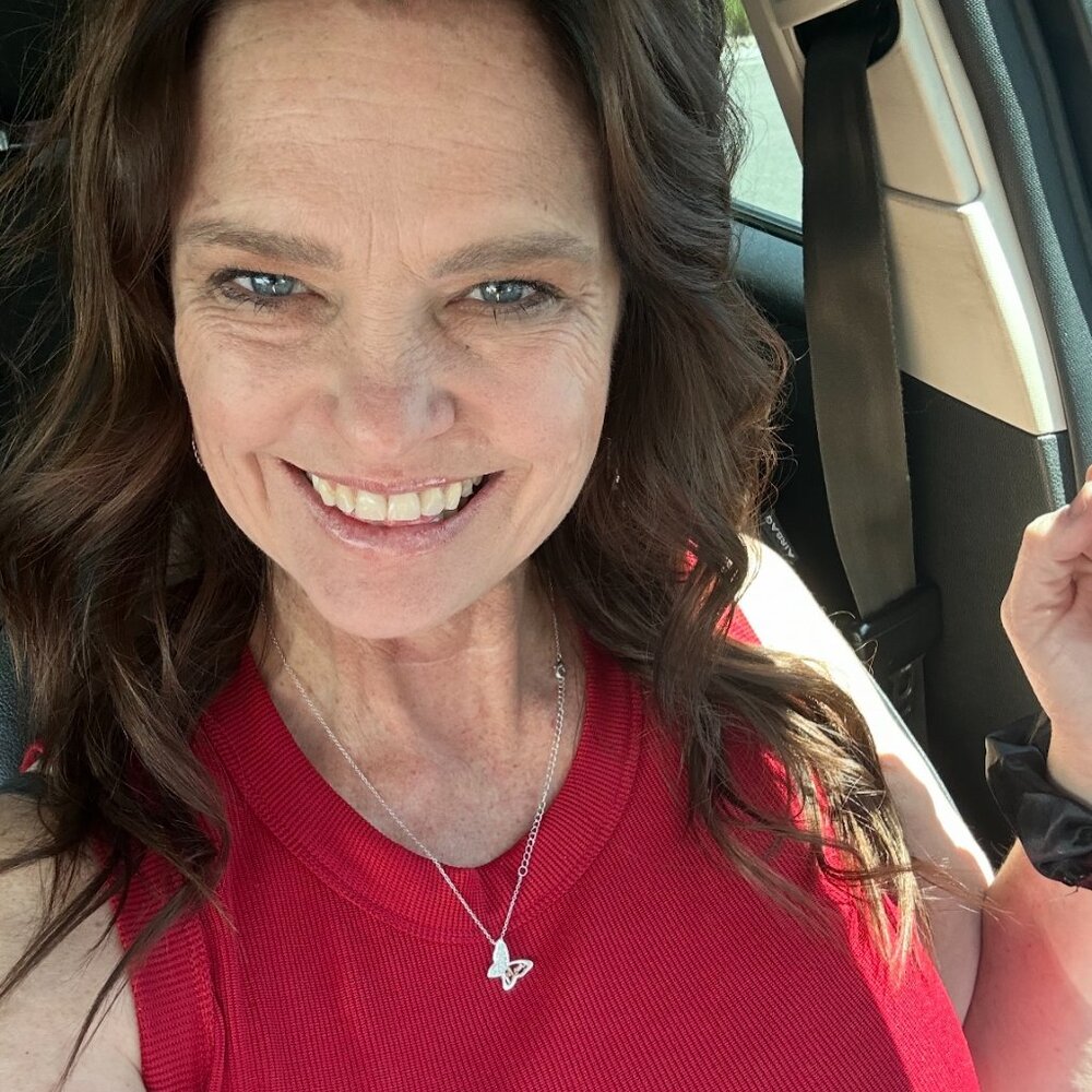 VERNEITA iS LIVE SHOW LISTING! CLICK ON TO BE NOTIFIED WHEN I GO LIVE! - Picture 4 of 13